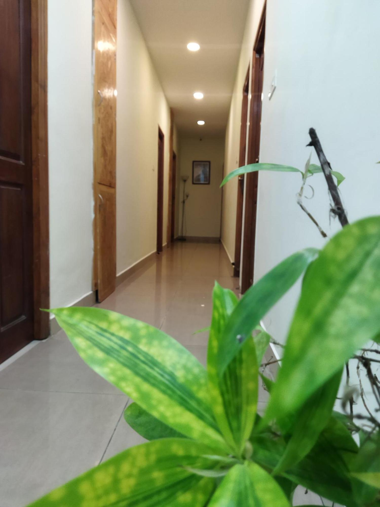 פונדיצ'רי Chaplin Hotel מראה חיצוני תמונה