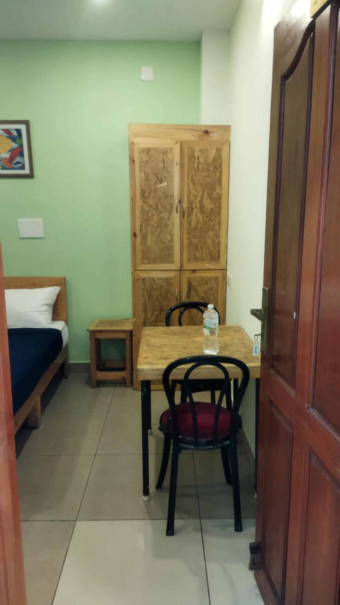 פונדיצ'רי Chaplin Hotel מראה חיצוני תמונה