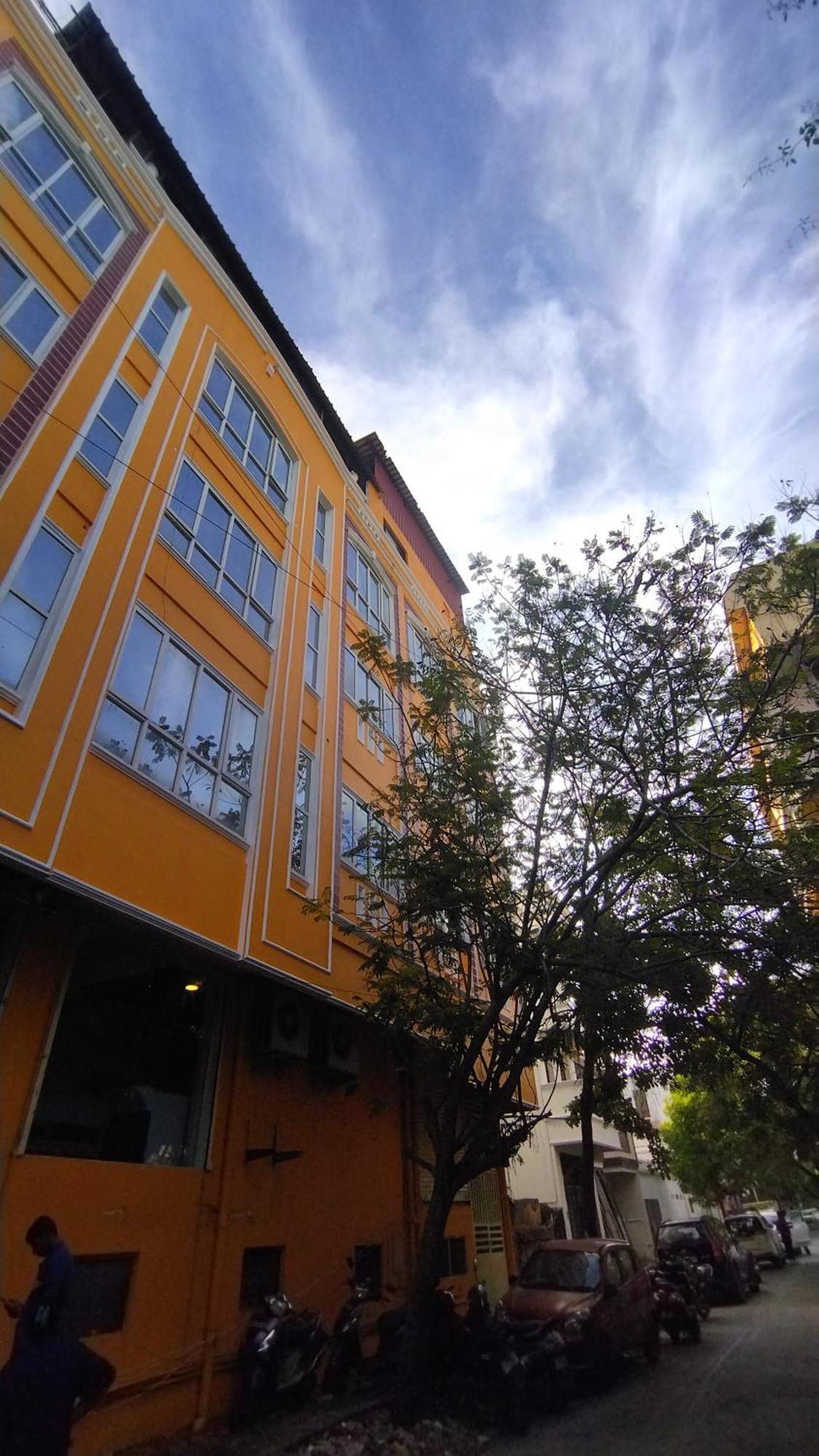 פונדיצ'רי Chaplin Hotel מראה חיצוני תמונה
