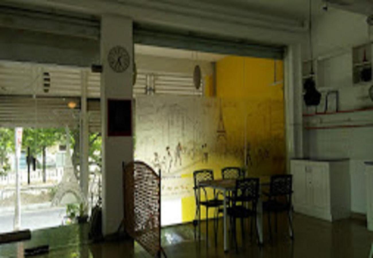 פונדיצ'רי Chaplin Hotel מראה חיצוני תמונה